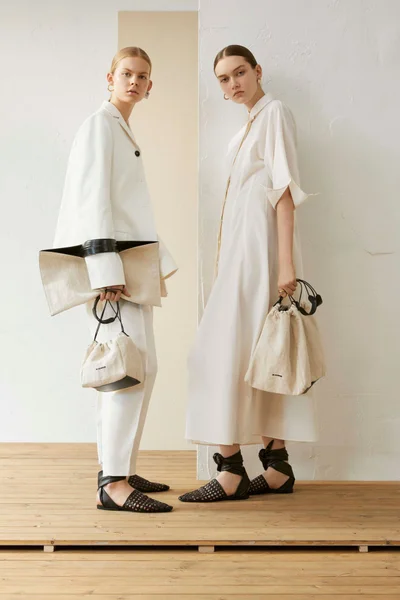 Look 2